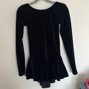 MONDOR Velvet Figure Skating Dress Black 10/12